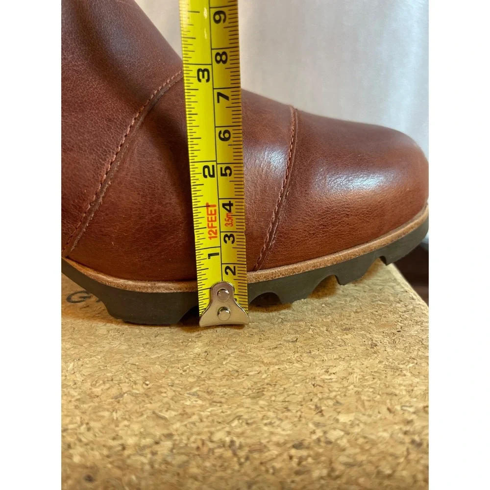 Women's Sorel Addington Cut Out Brown Leather Ankle Boots Size 10 US Casual Fall